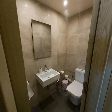 Kallisto Mountain House V 아라초바